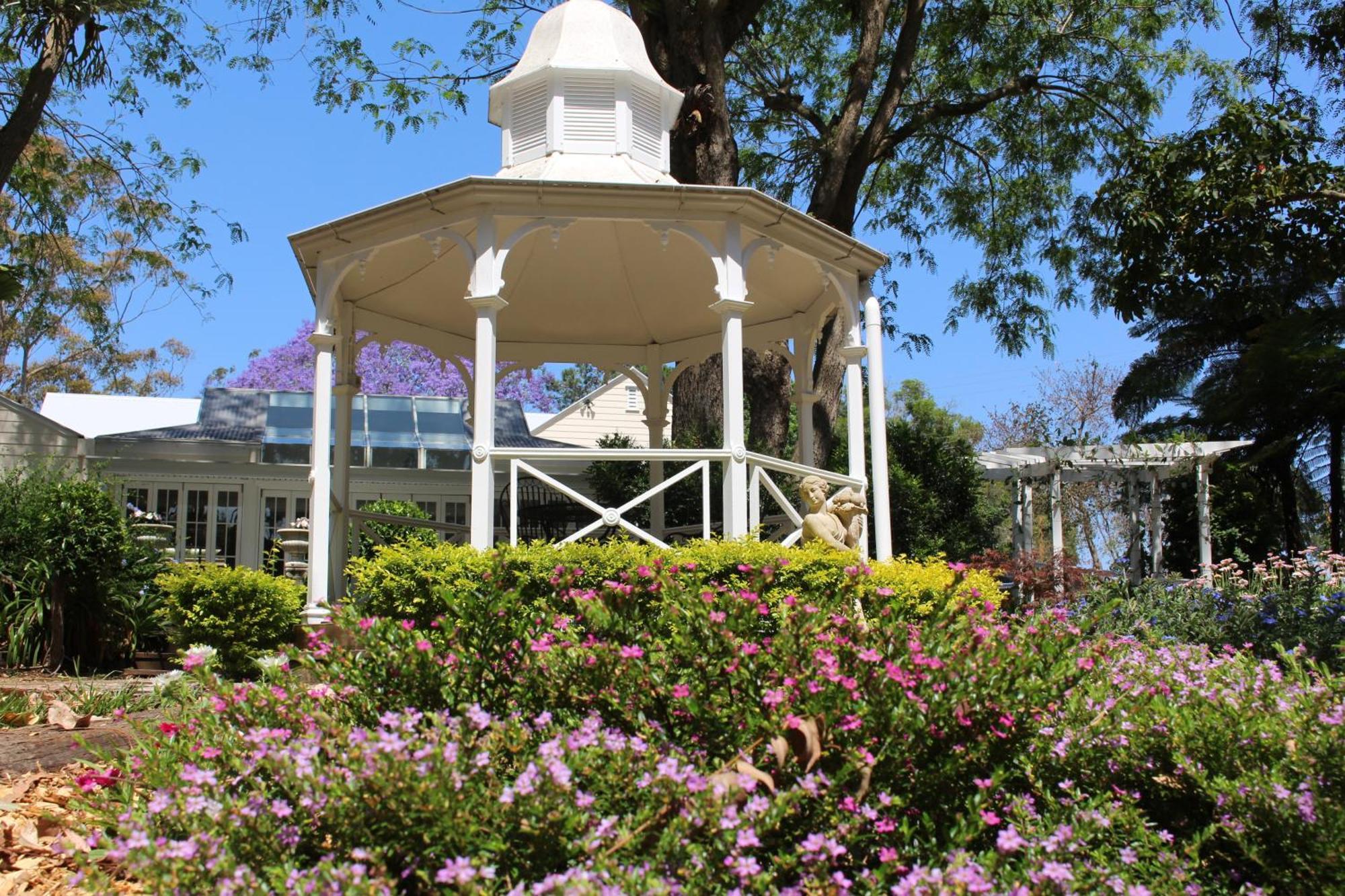 Wintergreen Manor At 马莱尼 外观 照片