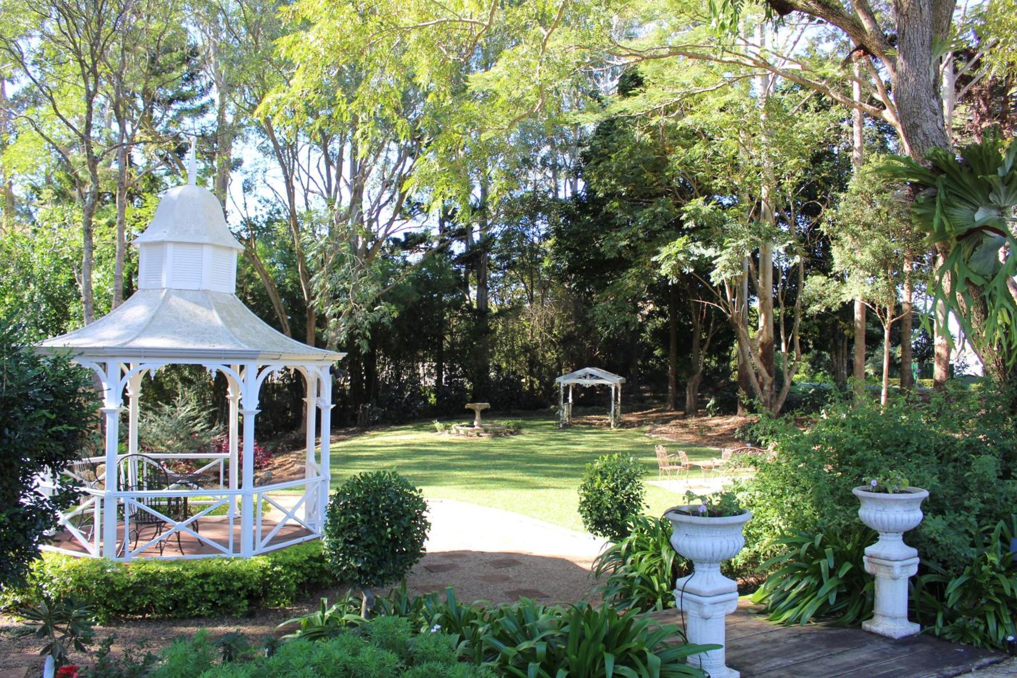 Wintergreen Manor At 马莱尼 外观 照片